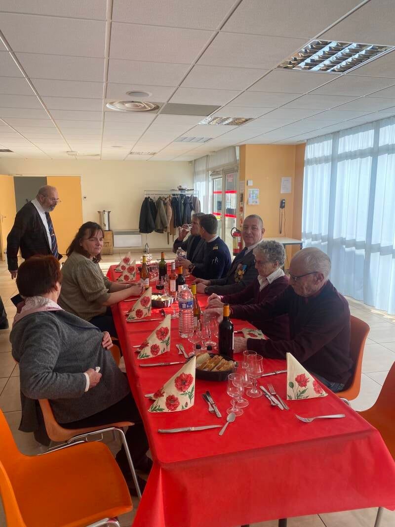 Photo de la section UNC de Landivisiau