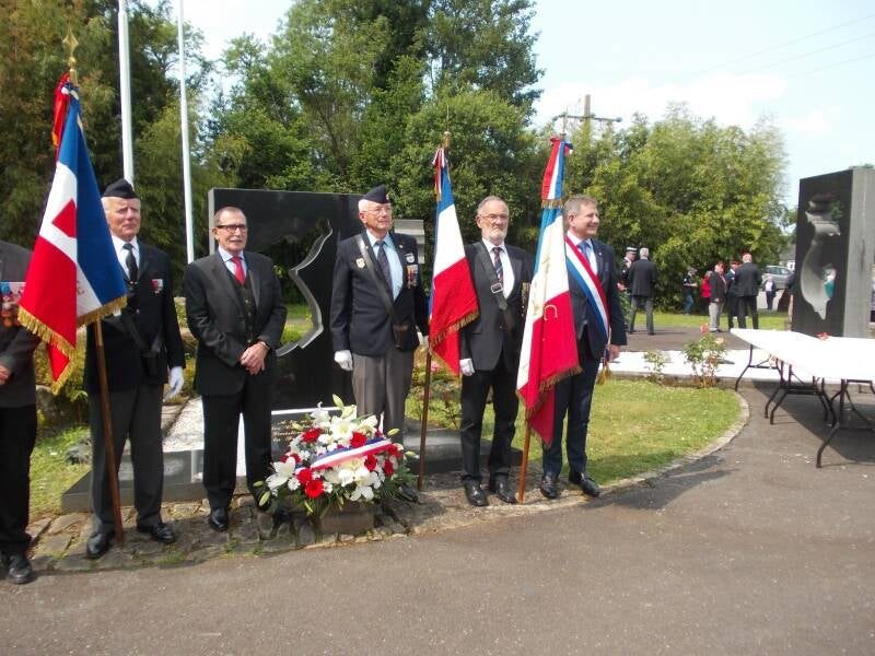 Photo de la section UNC de Landivisiau